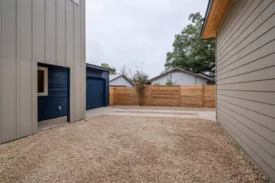4513 S 3rd Street #2, Austin, TX 78745 - Photo 5