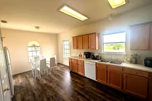 1644 Co Rd 139, Hutto, TX 78634 - Photo 11