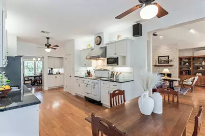 8300 Spanish Oak Circle, Austin, TX 78737 - Photo 13