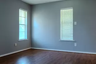 210 Loesch Dr, Elgin, TX 78621 - Photo 25