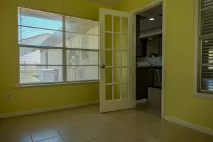 210 Loesch Dr, Elgin, TX 78621 - Photo 19