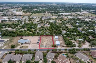 1004 S W Dr, Leander, TX 78641 - Photo 5