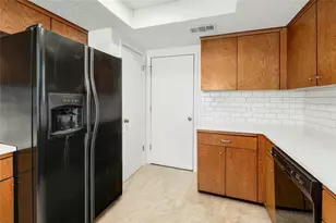 11720 Running Fox Trail, Austin, TX 78759 - Photo 15