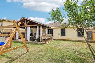 301 Bird Dog Bend, Bastrop, TX 78602 - Photo 3
