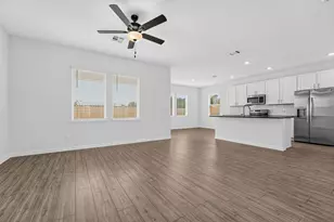 469 Unakite Trl, Liberty Hill, TX 78642 - Photo 3