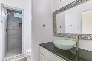 5405 Manor Rd, Austin, TX 78723 - Photo 9