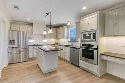 5405 Manor Road, Austin, TX 78723 - Photo 3