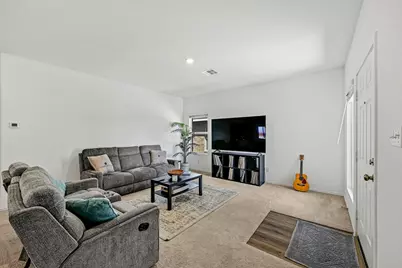 204 Grey Slate Avenue, Marble Falls, TX 78654 - Photo 5