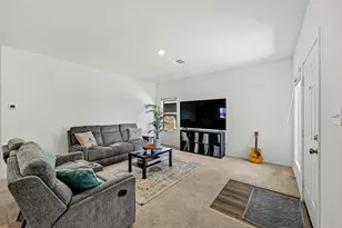 204 Grey Slate Ave, Marble Falls, TX 78654 - Photo 5