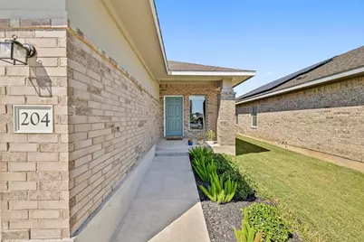 204 Grey Slate Avenue, Marble Falls, TX 78654 - Photo 3