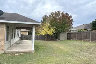 289 Lake Washington Dr, Kyle, TX 78640 - Photo 23