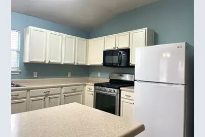 289 Lake Washington Drive, Kyle, TX 78640 - Photo 9