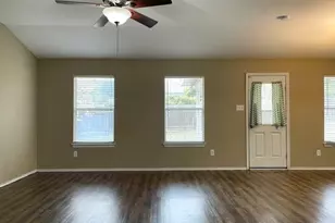 289 Lake Washington Dr, Kyle, TX 78640 - Photo 5