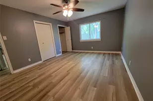 3211 Harpers Ferry Ln, Austin, TX 78745 - Photo 11