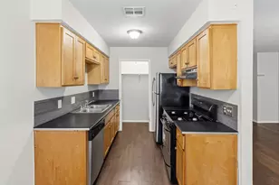 2401 Burleson Rd, Austin, TX 78741 - Photo 17