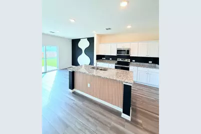 113 Blazilmar Lane E, Taylor, TX 76574 - Photo 5