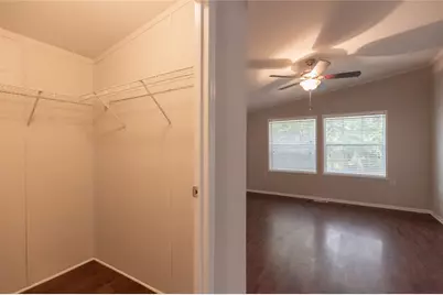 4612 Blue Meadow Drive, Austin, TX 78744 - Photo 13