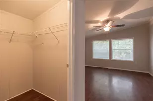 4612 Blue Meadow Dr, Austin, TX 78744 - Photo 13