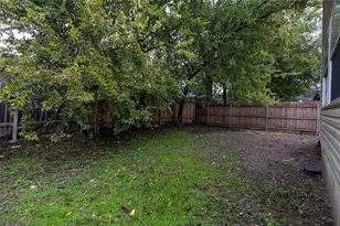 4612 Blue Meadow Dr, Austin, TX 78744 - Photo 23