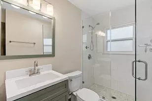 904 Plateau Cir, Austin, TX 78745 - Photo 13