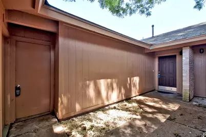 418 Linden Street #A, Bastrop, TX 78602 - Photo 3