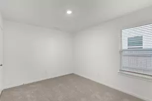 13832 Scarlett Song Dr, Elgin, TX 78621 - Photo 17