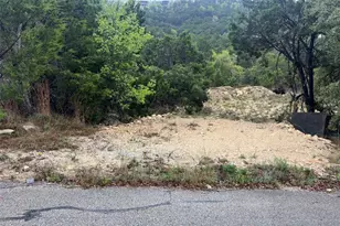 21104 Bluebonnet Cir, Lago Vista, TX 78645 - Photo 1