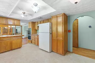 5804 Parkwood Dr, Austin, TX 78735 - Photo 11