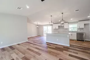 264 Flaming Oak Dr, Bastrop, TX 78602 - Photo 21