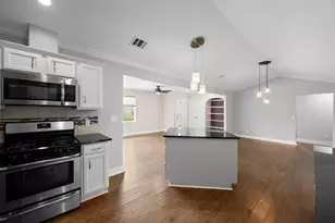 6800 Citadel Cove, Austin, TX 78723 - Photo 13