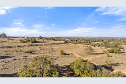 885 Stanton Road, Johnson City, TX 78636 - Photo 7