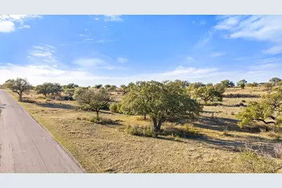 885 Stanton Road, Johnson City, TX 78636 - Photo 5
