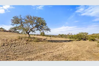 885 Stanton Road, Johnson City, TX 78636 - Photo 7