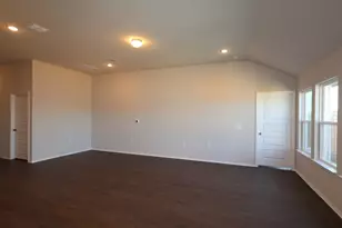 9200 Corvallis Dr, Austin, TX 78747 - Photo 9