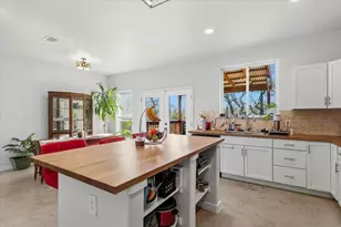 209 Iva Ln, Bastrop, TX 78602 - Photo 15