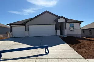 321 Gristmill, Burnet, TX 78611 - Photo 1