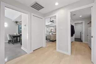 2611 East Side Dr, Austin, TX 78704 - Photo 21