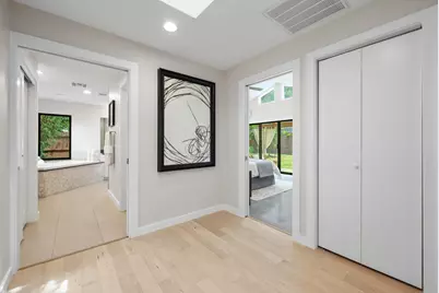 2611 East Side Drive, Austin, TX 78704 - Photo 17