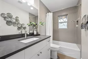 2611 East Side Dr, Austin, TX 78704 - Photo 23