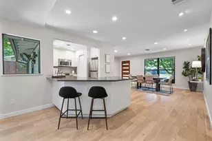 2611 East Side Dr, Austin, TX 78704 - Photo 9