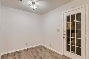 2712 Parker Ln, Austin, TX 78741 - Photo 5