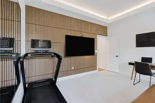 1811 Webberville Rd, Austin, TX 78721 - Photo 13