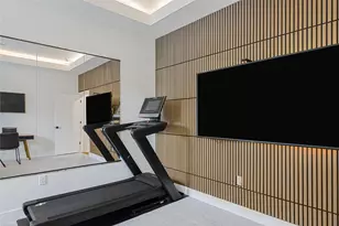 1811 Webberville Rd, Austin, TX 78721 - Photo 17