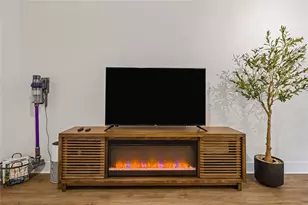 1811 Webberville Rd, Austin, TX 78721 - Photo 3