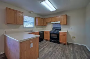 257 Prairie Verbena Dr, Kyle, TX 78640 - Photo 13