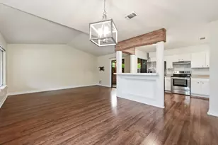 5011 Fort Clark Dr, Austin, TX 78745 - Photo 11