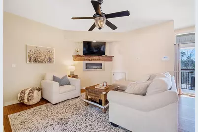 111 Lei Court, Bastrop, TX 78602 - Photo 3