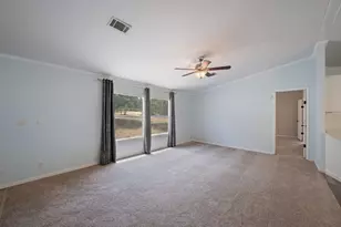 140 Creedmore Dr, Liberty Hill, TX 78642 - Photo 5