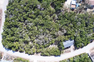 8111 Bronco Ln, Lago Vista, TX 78645 - Photo 5