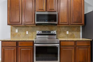 11237 Lost Maples Trail, Austin, TX 78748 - Photo 15